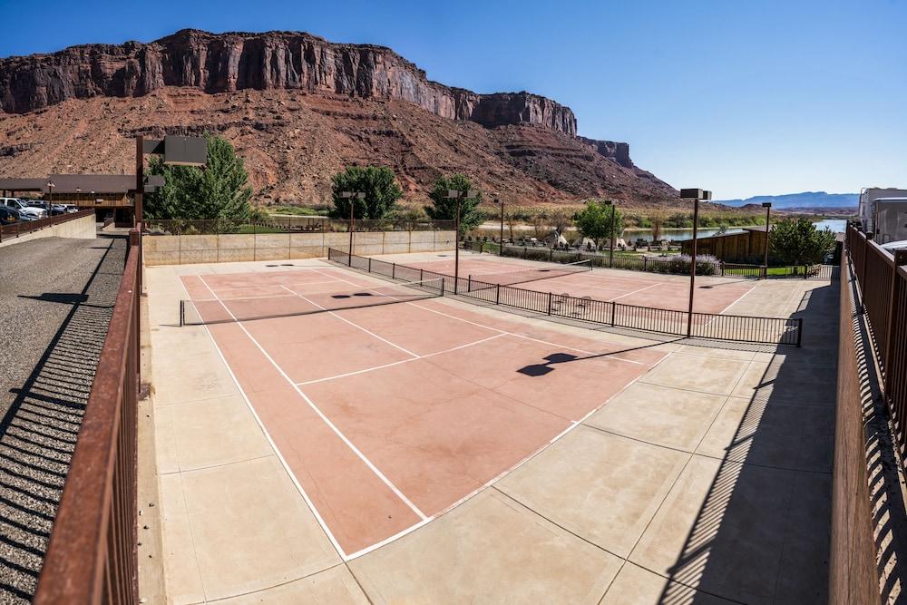 Red Cliffs Lodge Моаб Экстерьер фото
