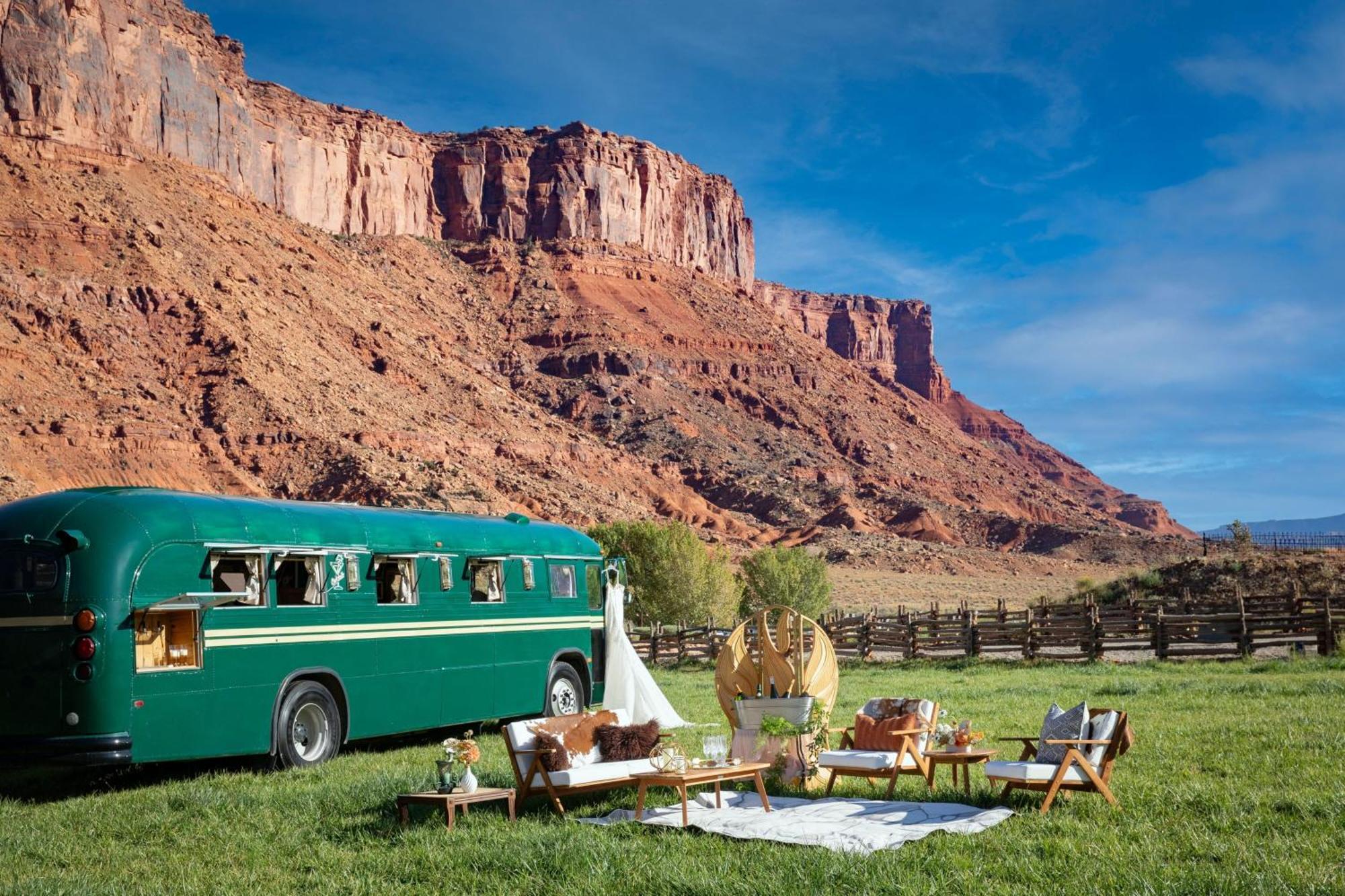 Red Cliffs Lodge Моаб Экстерьер фото