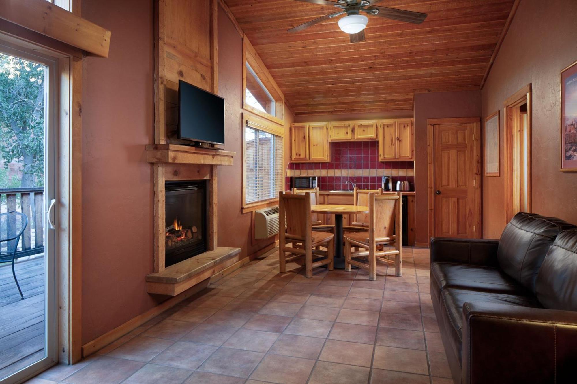 Red Cliffs Lodge Моаб Экстерьер фото